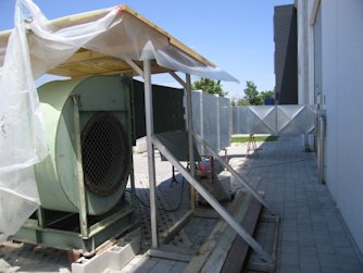 PROVA_DALL__ESTERNO_DEL_LABORATORIO.jpg